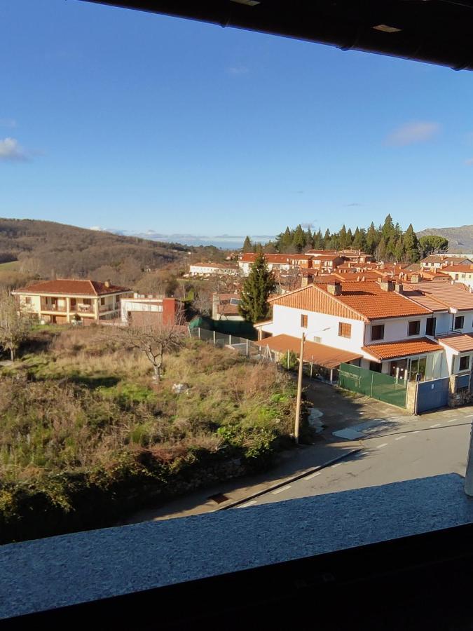 Casa Rural Puerta Del Sol II De 2 Habitaciones Candelario Kültér fotó